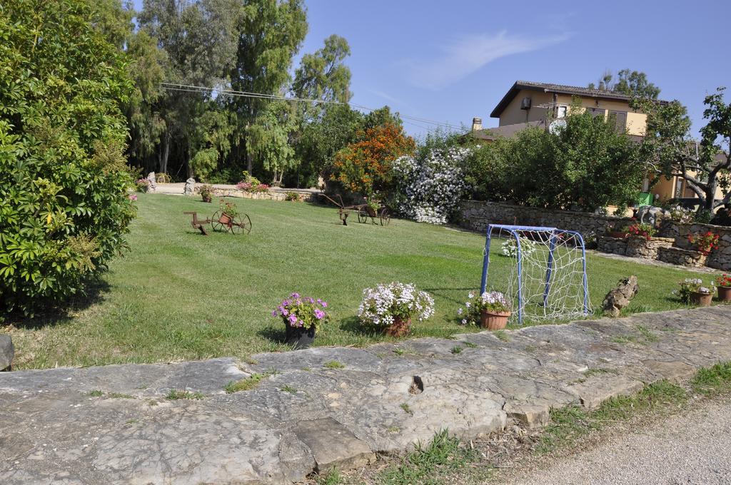 Agriturismo Sechi Campanedda 外观 照片
